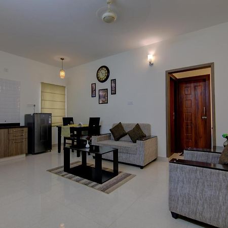 Sunshine Suites Grand Deluxe บังกาลอร์ ภายนอก รูปภาพ