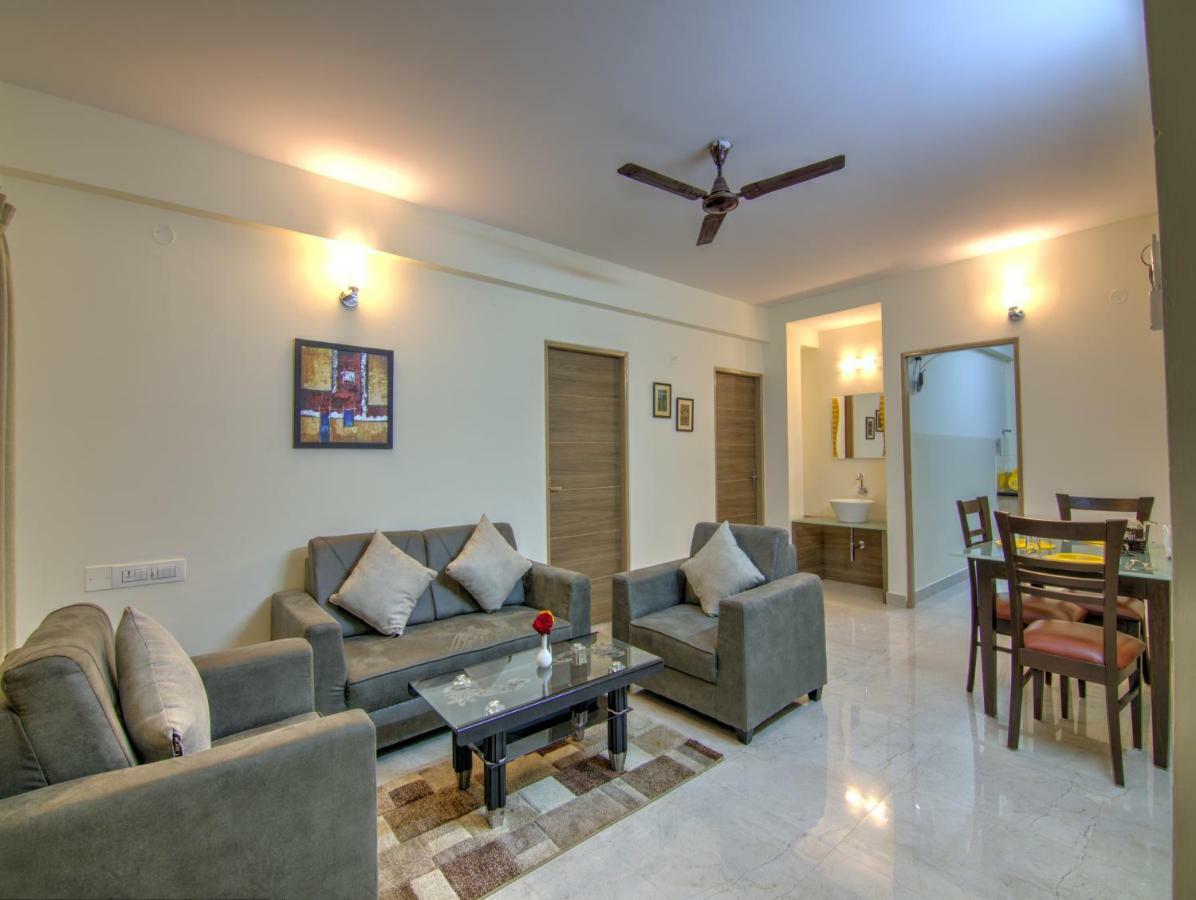 Sunshine Suites Grand Deluxe บังกาลอร์ ภายนอก รูปภาพ